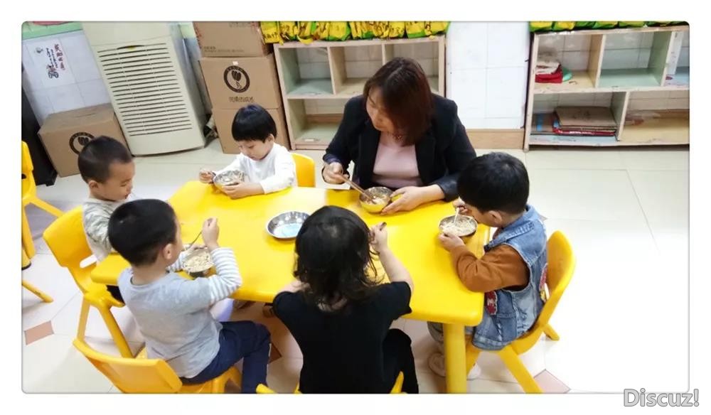 进餐1.jpg