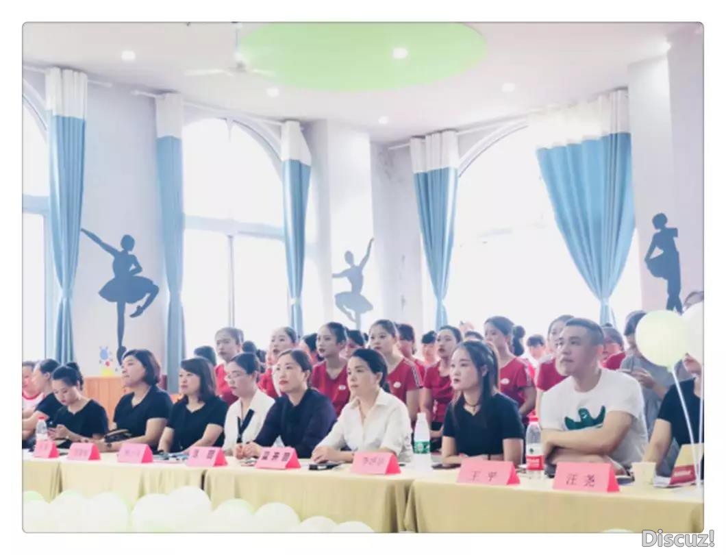 绘彩.jpg