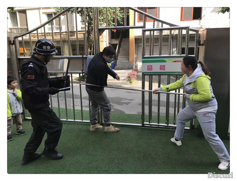 慌乱2.webp.jpg
