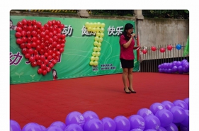 早慧松龙园开展系列活动祝福祖国妈妈生日快乐！