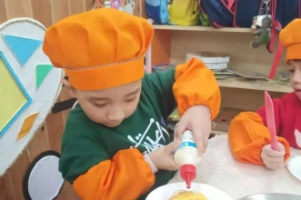 舌尖上的美食——上朗新尚城幼儿园体验课程之“食育课程”