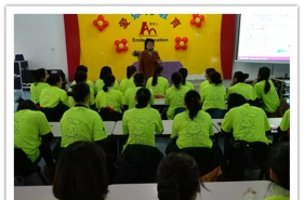 爱弥儿教育集团长寿分区举行"教师岗前培训"起航新学期