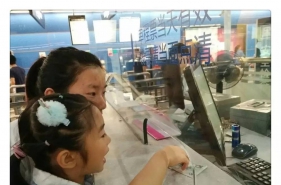 早慧富悦阳光园混龄班的孩子们开启半日社会实践之旅