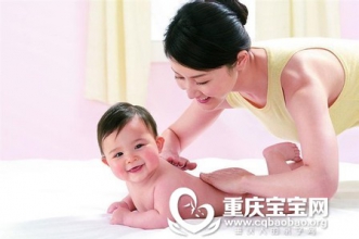 家长多爱抚，让宝宝更聪明